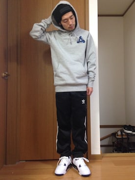 「palace」｜「アイテム（ニットキャップ/ビーニー）」を使った、平太郎さん（メンズ・168cm）の冬コーディネート