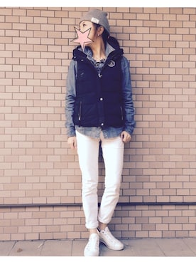 「Abercrombie&Fitch（アバークロンビーアンドフィッチ）のアイテム（ダウンベスト）」を使った、3939さん（レディース・159cm）の冬コーディネート