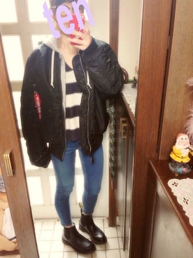 「Alpha Industries（アルファインダストリーズ）のアイテム（トップス）」を使った、tencoさん（レディース・161cm）の春コーディネート