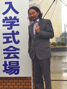 「アイテム（ネクタイ）」を使った、向後　聡史さん（メンズ・187cm）の春コーディネート