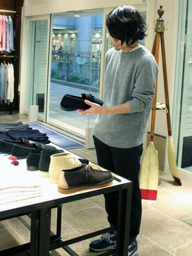 「クルーネックニット」｜JOURNAL STANDARD relumeさん（メンズ・170cm）の春コーディネート