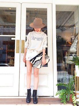 「Joie（ジョア）のアイテム」を使った、TOMOMI KANATAさん（レディース・161cm）の秋コーディネート