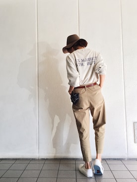 「TODAYFUL（トゥデイフル）のアイテム（スウェット）」を使った、TOMOMI KANATAさん（レディース・161cm）の秋コーディネート