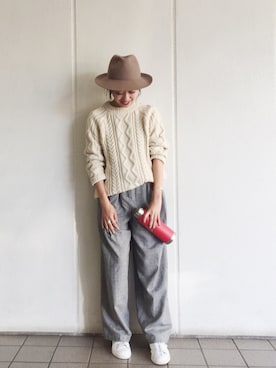 「CA4LA（カシラ）のアイテム（ハット）」を使った、TOMOMI KANATAさん（レディース・161cm）の秋コーディネート