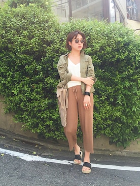 TOMOMI KANATAさん（レディース・162cm）の春コーディネート