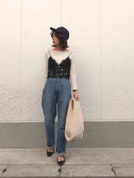 「TODAYFUL（トゥデイフル）のアイテム（キャップ）」を使った、TOMOMI KANATAさん（レディース・162cm）の秋コーディネート