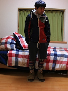 「MANASTASH（マナスタッシュ）のアイテム（マウンテンパーカー）」を使った、Masato.Uさん（メンズ・165cm）の秋コーディネート