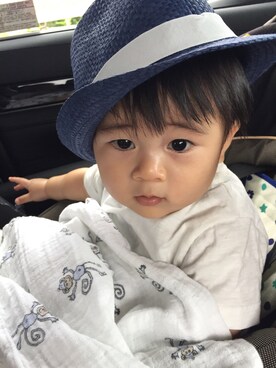 「COMME CA DU MODE（コムサデモード）のアイテム（帽子）」を使った、Allenさん（キッズ・70cm）の夏コーディネート