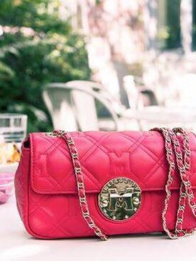 Yonnie Kimさんのコーディネート