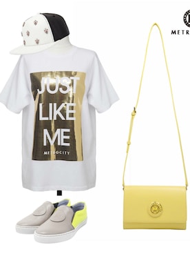 Yonnie Kimさんのコーディネート