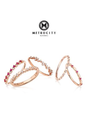 Yonnie Kimさんのコーディネート