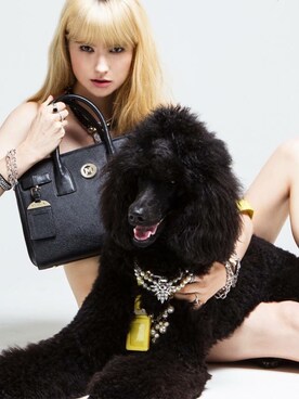 Yonnie Kimさんのコーディネート