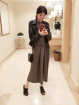 「ディナー」｜「アイテム（オールインワン・サロペット）」を使った、Gummy Gabさん（レディース・155cm）の春コーディネート