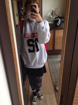 「TOPMAN（トップマン）のアイテム（スウェット）」を使った、miricatさん（レディース・170cm）の春コーディネート