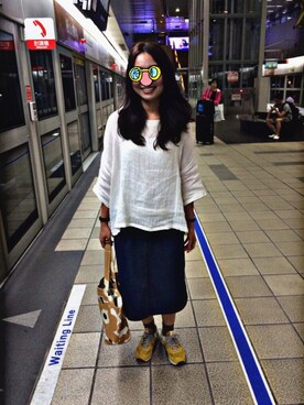 「URBAN RESEARCH（アーバンリサーチ）のアイテム（スカート、ブルー系）」を使った、Nickyさん（レディース）の秋コーディネート