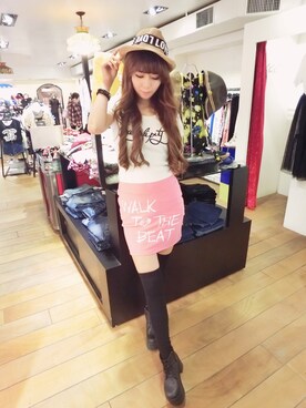 林奕岑さんのコーディネート