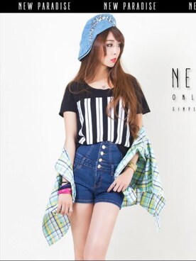 林奕岑さんのコーディネート