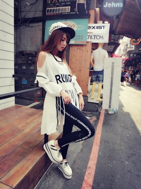 林奕岑さんのコーディネート