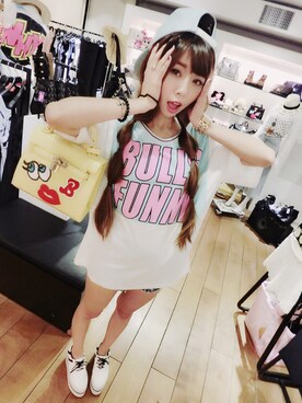 林奕岑さんのコーディネート