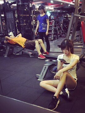 林奕岑さんのコーディネート