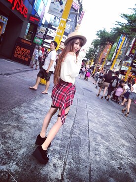 林奕岑さんのコーディネート