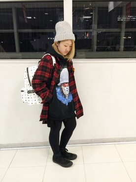 「L.H.P（エルエイチピー）のアイテム（スウェット）」を使った、ERI  TAKEDAさん（レディース・157cm）の冬コーディネート