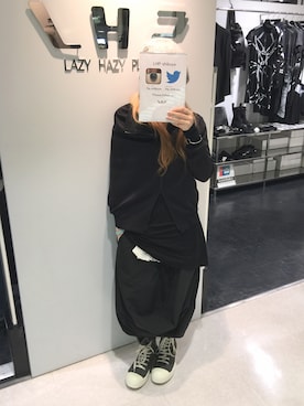 「Yohji Yamamoto（ヨウジヤマモト）のアイテム（ジャケット/アウター）」を使った、ERI  TAKEDAさん（レディース・157cm）の春コーディネート