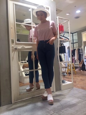 「SNIDEL（スナイデル）のアイテム（帽子）」を使った、reia uchiyamaさん（レディース・161cm）の夏コーディネート