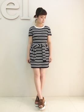 「SNIDEL（スナイデル）のアイテム（アクセサリー）」を使った、reia uchiyamaさん（レディース・161cm）の春コーディネート