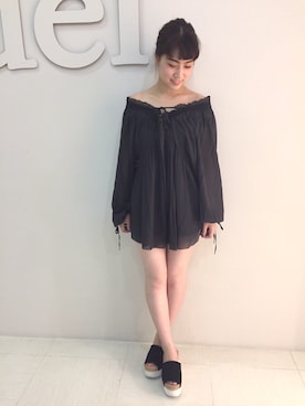 「snidel」｜「アイテム（ワンピース/ドレス）」を使った、reia uchiyamaさん（レディース・161cm）の夏コーディネート