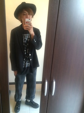 「UP START（アップスタート）のアイテム（帽子）」を使った、tomoyäさん（メンズ・179cm）の春コーディネート