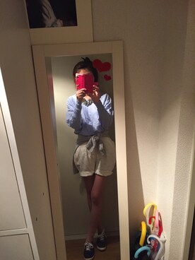 「GU（ジーユー）のアイテム（スニーカー、ブルー系）」を使った、ゴーヤーんさん（レディース）の春コーディネート