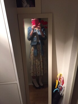 「NATURAL BEAUTY BASIC（ナチュラルビューティーベーシック）のアイテム（デニムジャケット、ブルー系）」を使った、ゴーヤーんさん（レディース）の春コーディネート