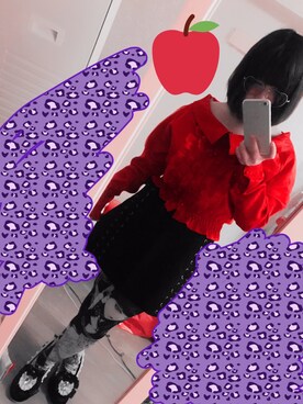 「last virginsのアイテム（Tops、レッド系）」を使った、ゆさん（レディース・143cm）の秋コーディネート