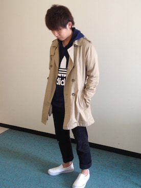 「adidas originals」｜「アイテム（トレンチコート）」を使った、mi (=^ェ^=)さん（メンズ・166cm）の春コーディネート