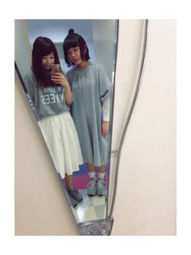 「古着のアイテム（Tシャツ/カットソー、グレー系）」を使った、わっかさん（レディース・154cm）の秋コーディネート