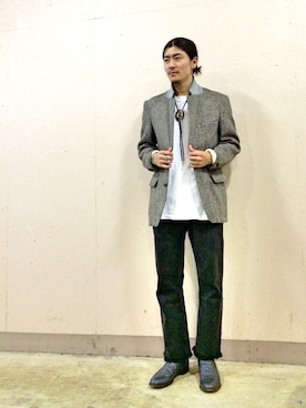 「Levi's（リーバイス）のアイテム（テーラードジャケット）」を使った、koki_tsubakiharaさん（メンズ・174cm）の秋コーディネート
