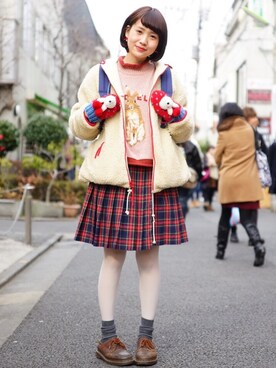 「動物モチーフ」｜「アイテム（その他アウター）」を使った、ひな子さん（レディース・165cm）の冬コーディネート