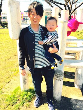 「GU（ジーユー）のアイテム（Tシャツ/カットソー、ホワイト系）」を使った、のぶちゃんさん（メンズ）の春コーディネート