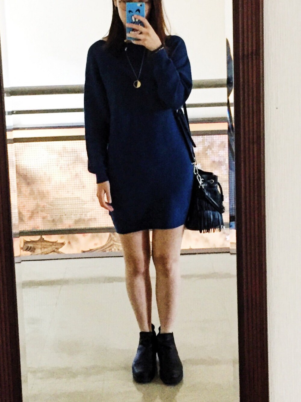「ootd」｜「MOUSSYのCOTTON MIX GATHER STITCH OP（ワンピース、ブルー系）」を使った、luluさん（レディース・172cm）の秋コーディネートの1枚目の写真