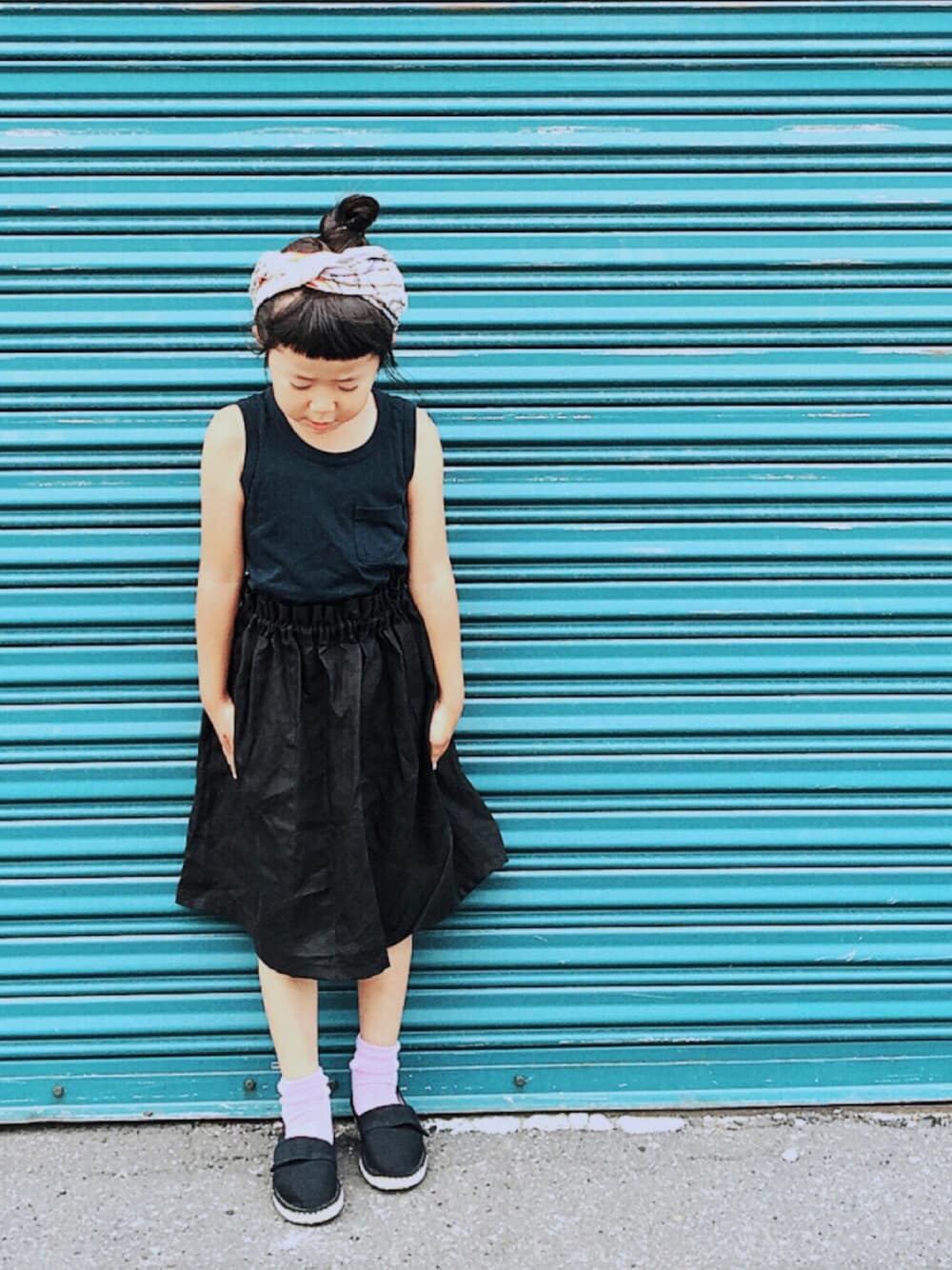 「キッズコーデ、kids、handmade、女の子、シンプルコーデ、ターバン、キッズファッション」｜「Handmadeのアイテム（スカート、ブラック系）」を使った、erinkaさん（キッズ・110cm）の夏コーディネートの1枚目の写真