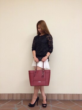 「Guess（ゲス）のアイテム（その他トップス）」を使った、GUESS?イクスピアリ店さん（レディース・173cm）の秋コーディネート
