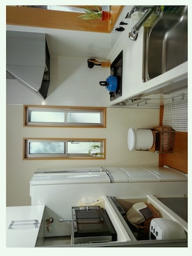 「FIRE KING（ファイヤーキング）のアイテム（食器/キッチン）」を使った、さくらんぼさん（レディース・160cm）の秋コーディネート