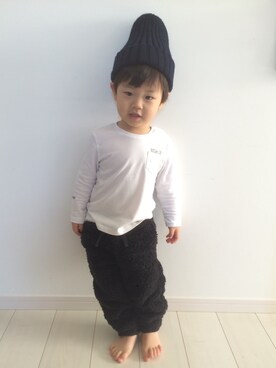「AZUL by moussy（アズールバイマウジー）のボアフリースパンツ（その他パンツ、ブラック系）」を使った、yuzukiさん（キッズ・90cm）の冬コーディネート