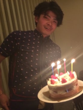 「アイテム（イエロー系）」を使った、Junichiさん（メンズ・173cm）の秋コーディネート