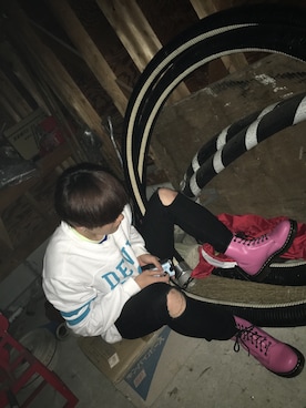 「Deviluse（Deviluse）のアイテム（スウェット）」を使った、ひかるさん（メンズ・165cm）の春コーディネート