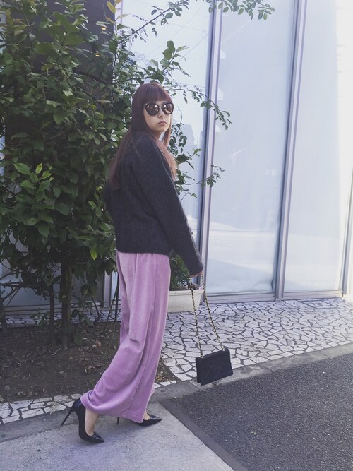ピンクをハンサムに着る大人シンプルコーデ