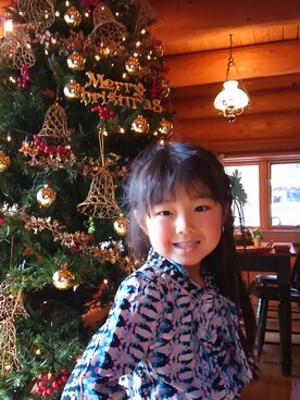 「How to Kiss a Frog（ハウトゥキスアフロッグ）のアイテム」を使った、Eku さん（キッズ・100cm）の冬コーディネート