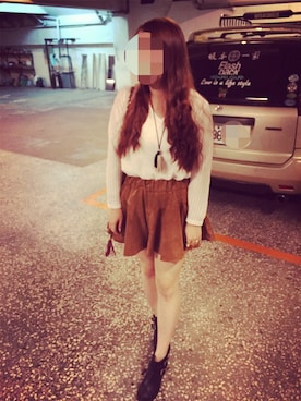 鍾朵拉さんのコーディネート