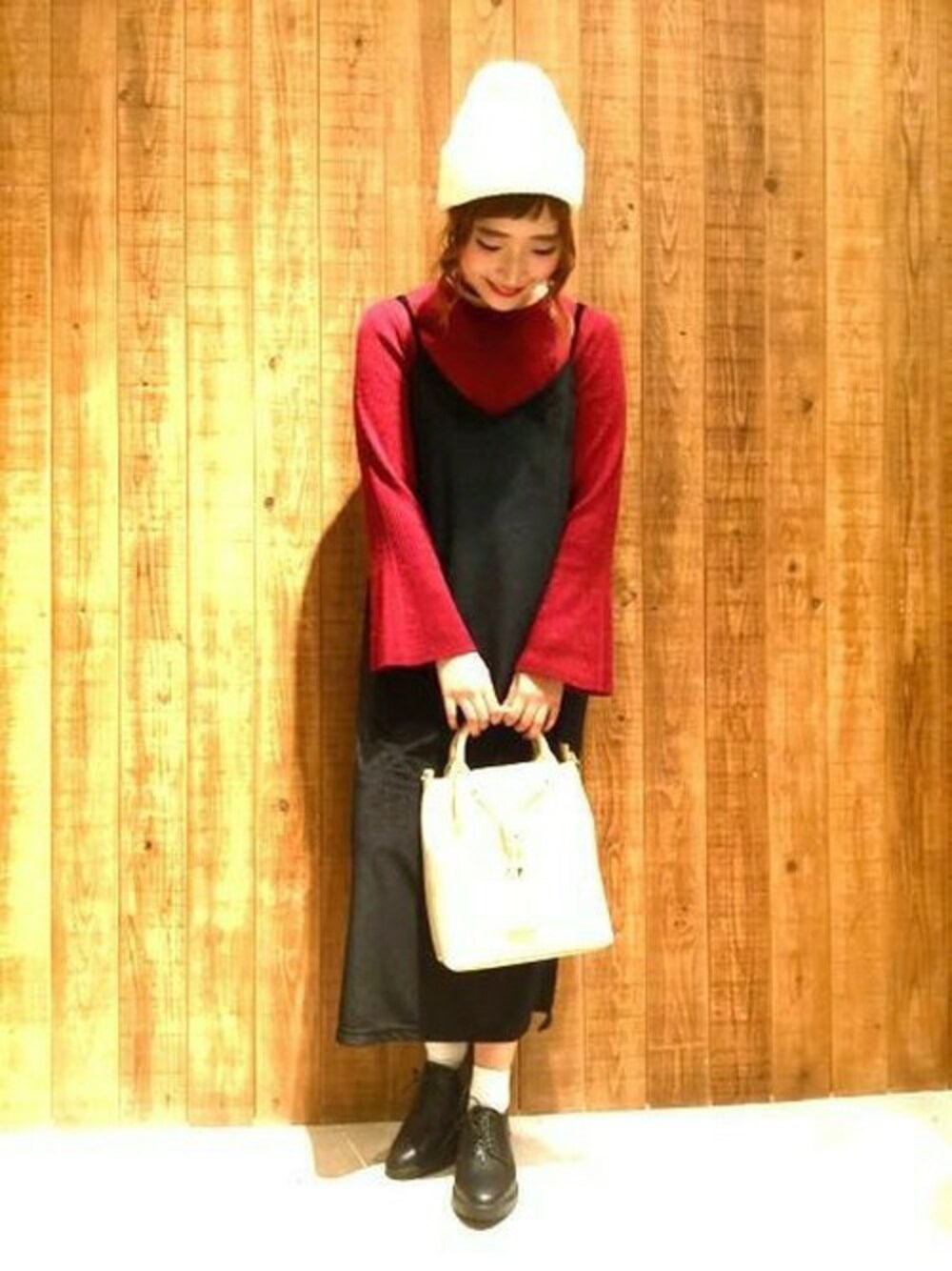 LOWRYS FARMスタッフさん（レディース・155cm）の秋コーディネートの1枚目の写真